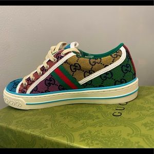 Brand new Women's Gucci Tennis 1977 GG Multicolor sneaker